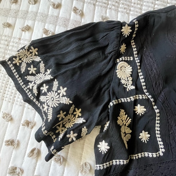 Beautiful boho blouse - Picture 2 of 6